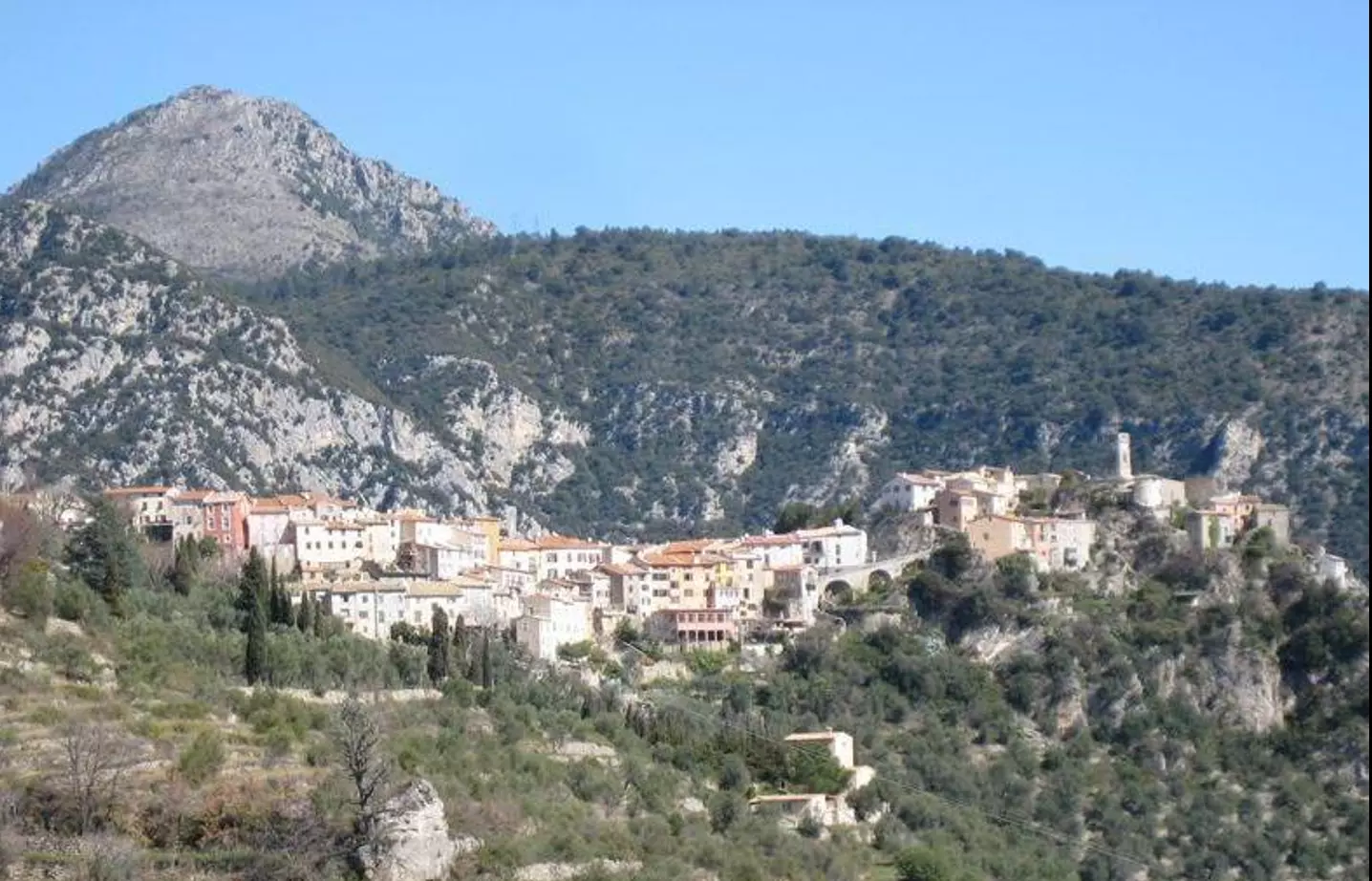 vue village ensemble